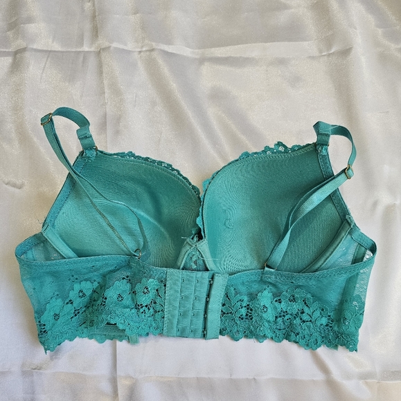 Teal Lace Bra 💙 - Picture 4 of 6